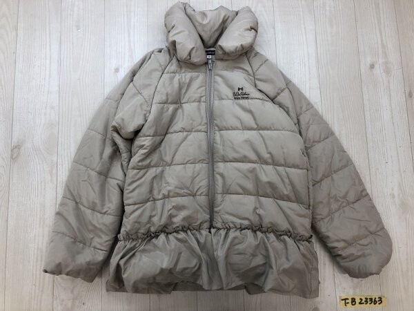 BeBe ベベ キッズ 中綿 ジップ 裾フリルコート 140 グレー拍卖