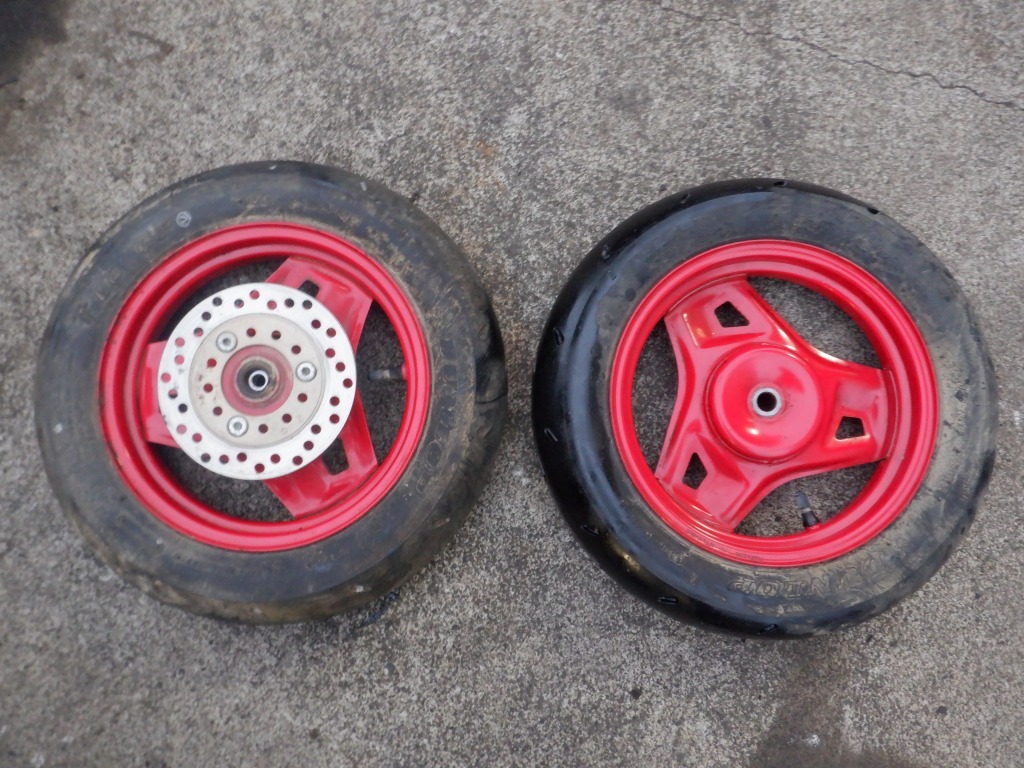 スーパーディオSR DIO AF28 純正前後ホイール 赤 ディスク付き!綺麗め! BB拍卖