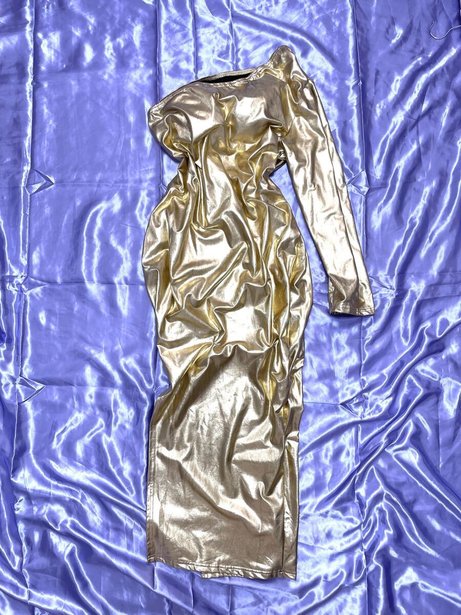 ピカピカ ゴールド ワンショルダーワンピース ロングドレス サイドスリット 大きいサイズ コスプレ パーティドレス  フェチ  女装拍卖