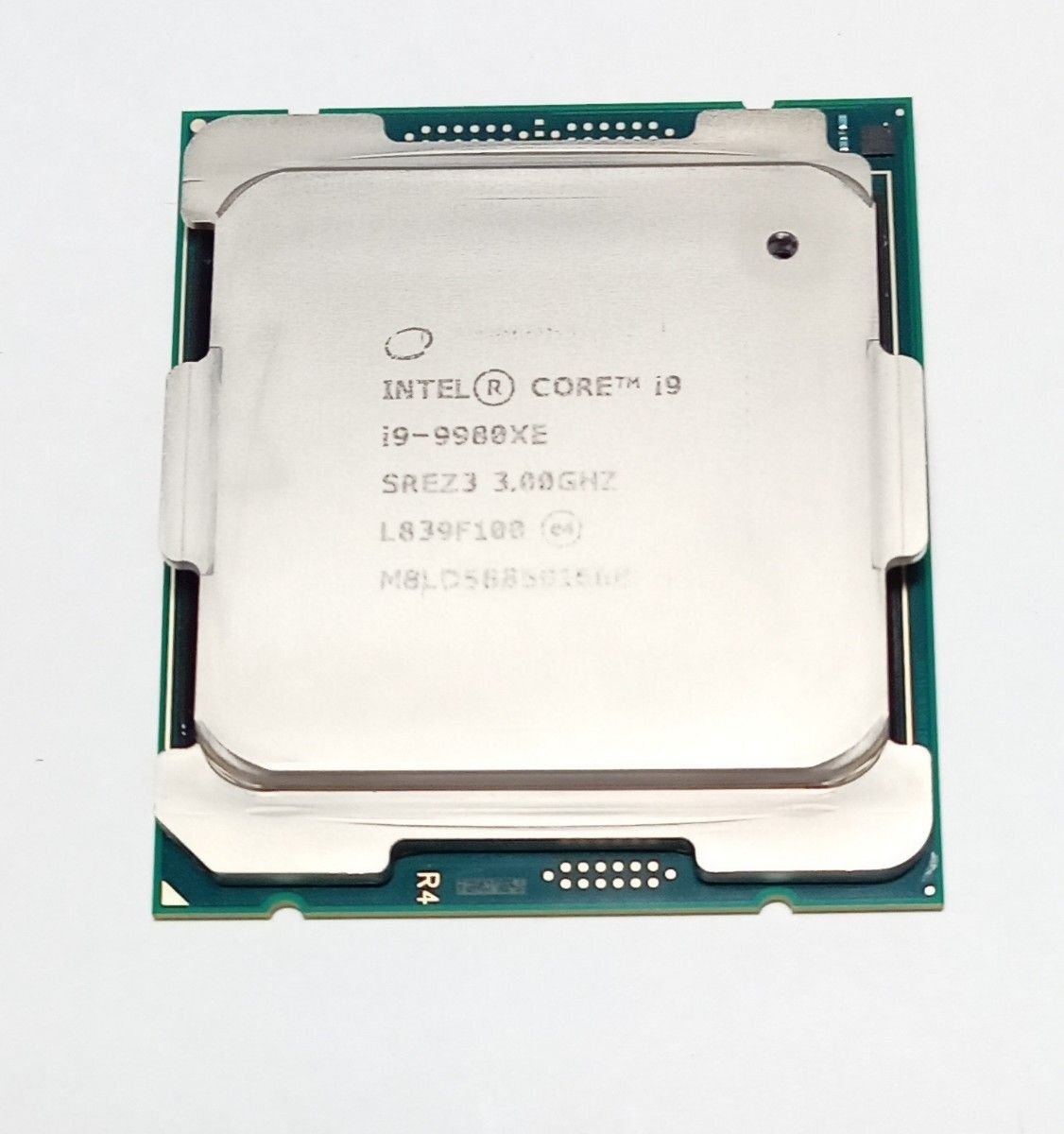 送料無料★Intel Core i9-9980XE 18コア 3GHz 24.75MB 8GT/s CPU SREZ3インテル 増設CPU【中古】拍卖