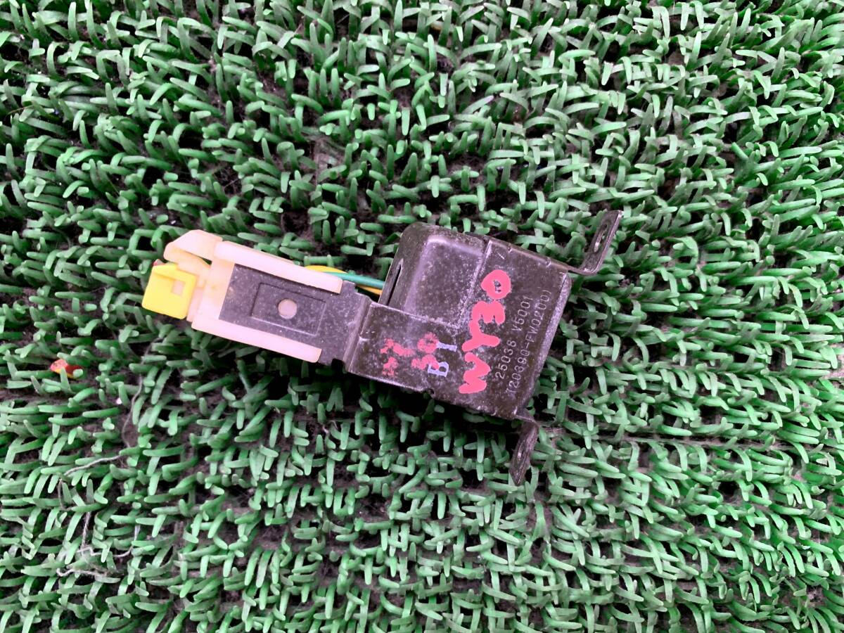 即決値段 日産 グロリアワゴン WY30 スピードワーニングブザー 25038-V5001拍卖