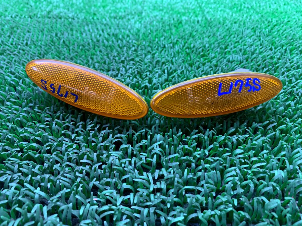 即決値段 Z2-2 ダイハツ ムーヴ L175S L185S 純正 サイドマーカー 左右 ランプ マーカー ウインカー拍卖