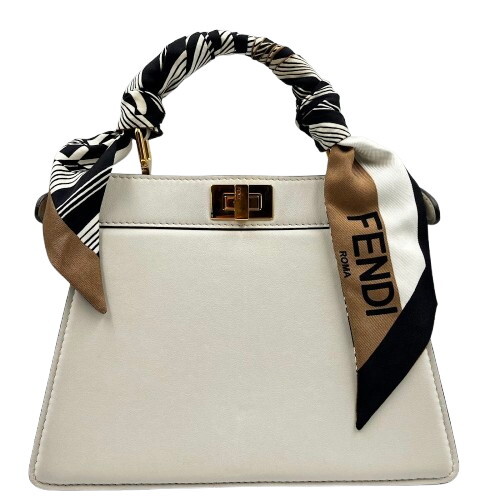 【1円スタート】【すぐに受け取りできる方限定】FENDI フェンディ ピーカブー アイシーユー プチ ハンドバッグ ホワイト スカーフ付き拍卖