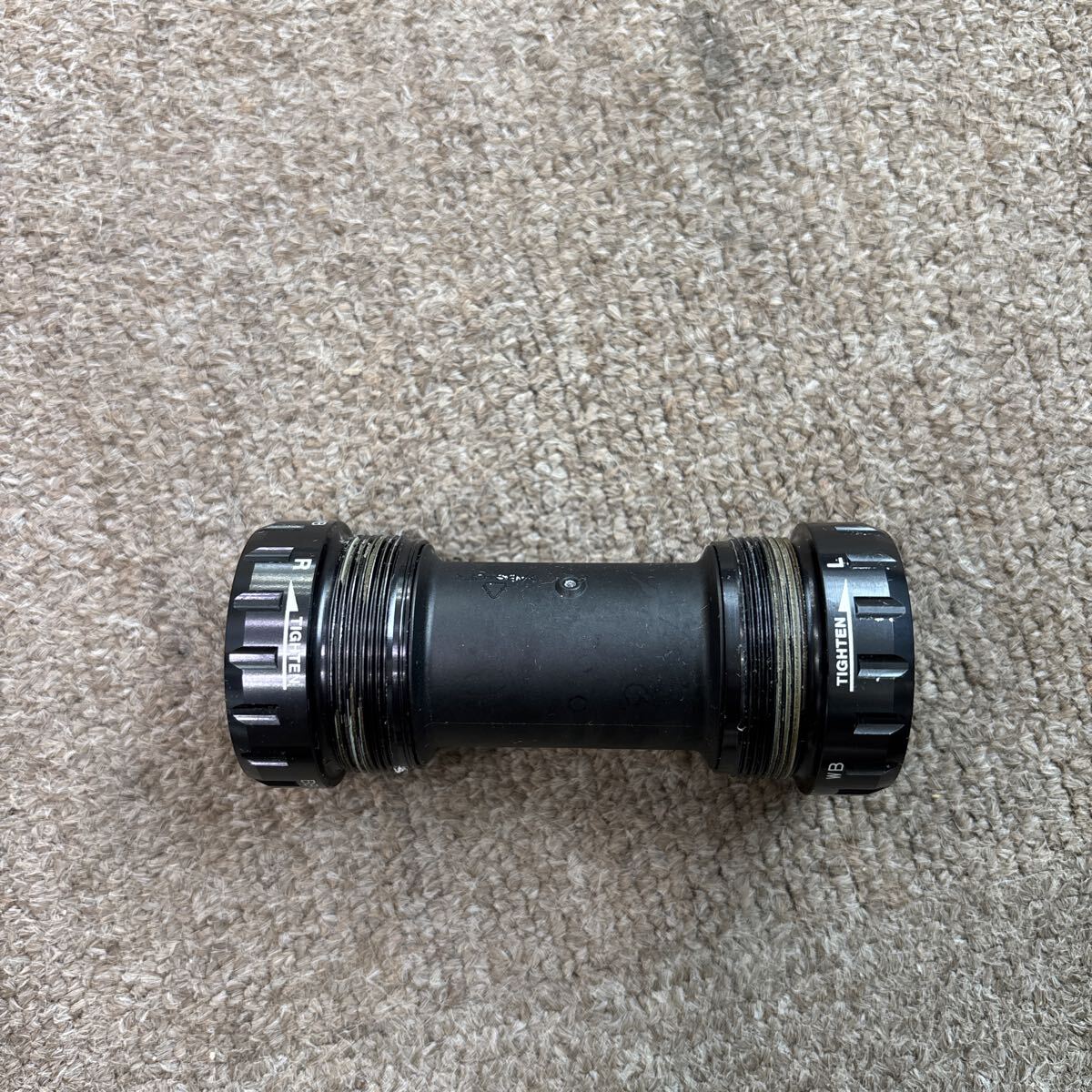 SHIMANO ボトムブラケット DURA-ACE BSA拍卖