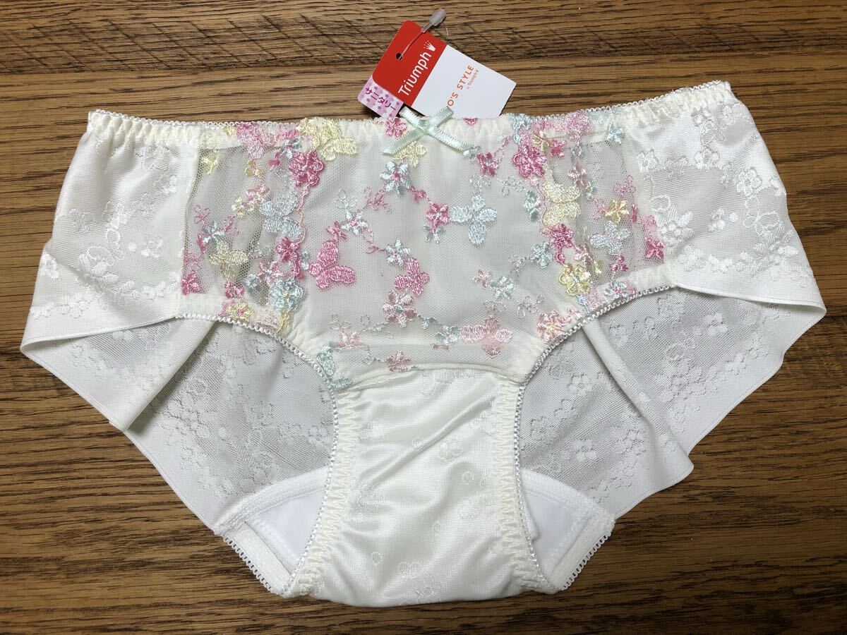 新品 triumph トリンプ アモスタイル ショーツ M ホワイト 2枚拍卖