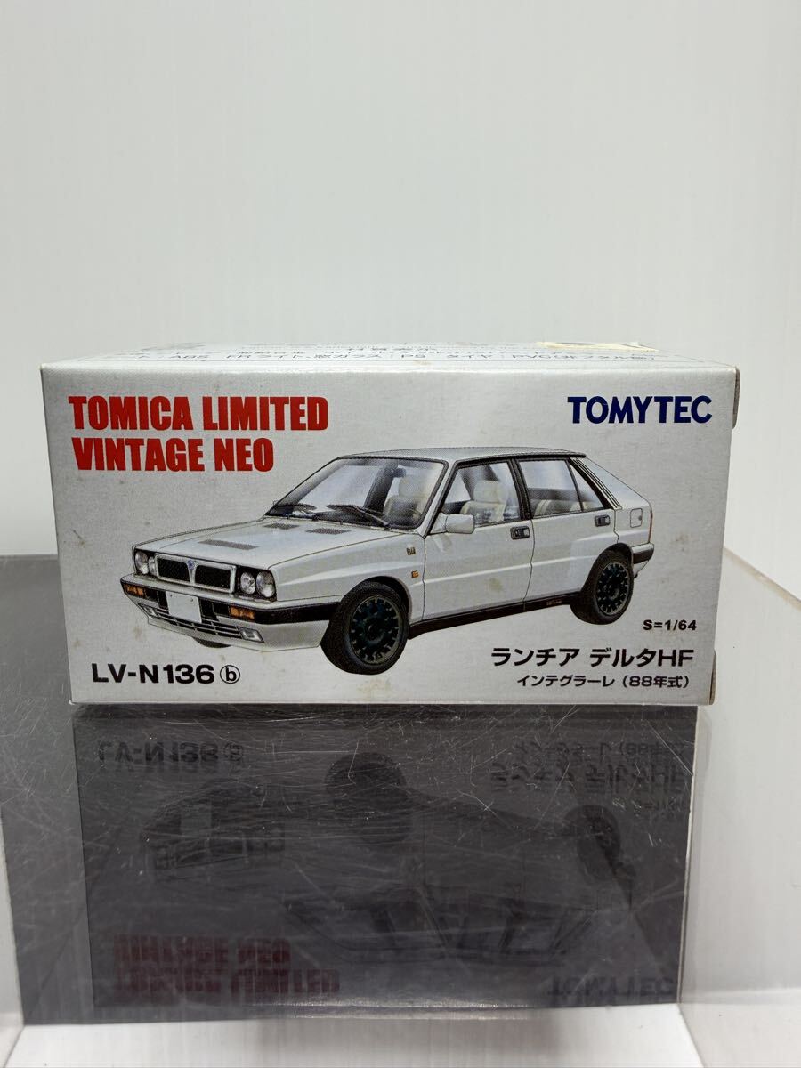 LV-N136b トミカリミテッドヴィンテージNEO ランチア デルタHF インテグラーレ 88年式 TOMYTEC 1/64 箱付 TOMICA LIMITED VINTAGE NEO拍卖
