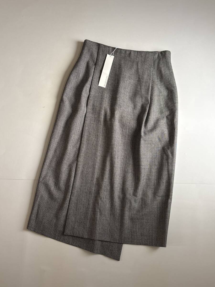 ③ 新品 ギャルリーヴィー 千鳥格子 タイトス カート スリット 36拍卖
