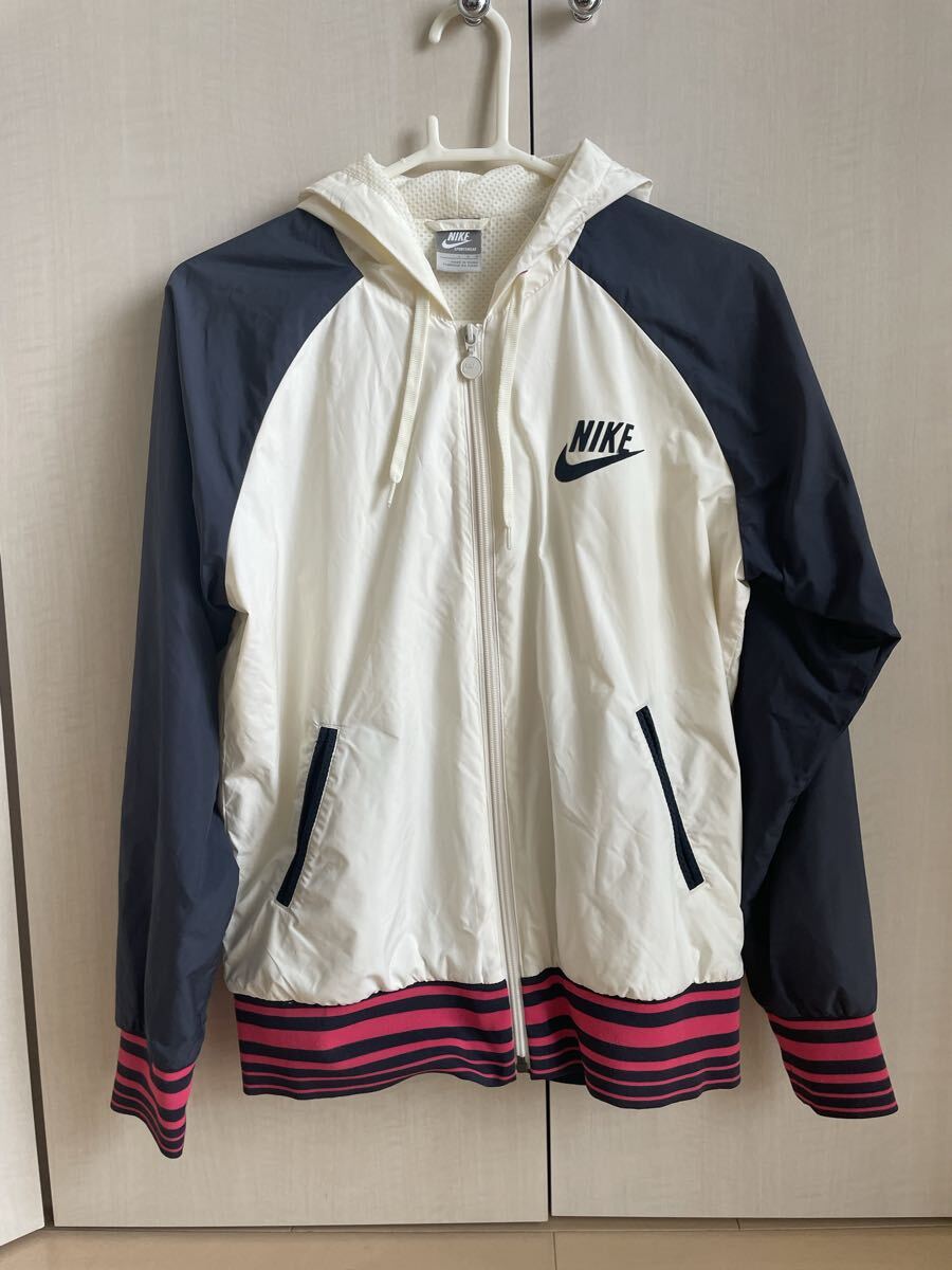 ★NIKE★ ナイキ レディス ウィンドブレーカー(サイズL)拍卖