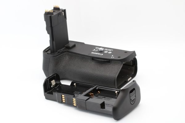 ★極上美品★ CANON キヤノン BG-E9 / BGM-E9L バッテリーグリップ / バッテリーマガジン 【EOS 60D用】 #04330拍卖