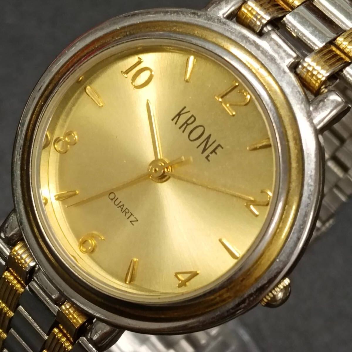 T79【レア】 KRONE クローネ 腕時計 クウォーツ 3針 金色文字盤 アナログ ヴィンテージ アクセサリー シルバー色 Y2K 80s拍卖