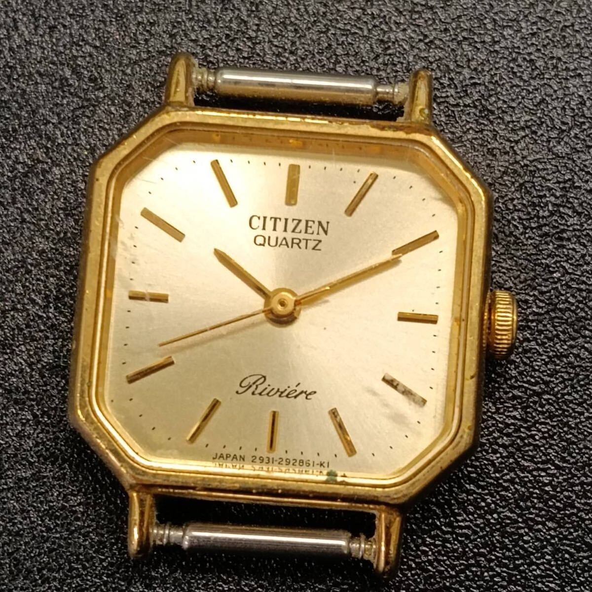 T268【レア】 CITIZEN シチズン 腕時計 2950 クウォーツ 3針 金色文字盤 アナログ ヴィンテージ アクセサリー ゴールド色 Y2K 80s拍卖