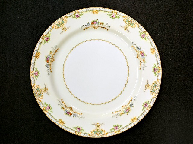 3QV売切!税無し☆NARUMI(ナルミ)★ディナープレート★皿★約25.5cm★花柄★ビンテージ★食器★現状★現品限り★1003-8拍卖