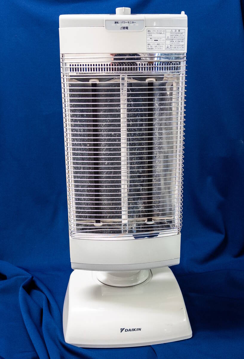 3Q売切!税無し◇ダイキン 遠赤外線 暖房機 セラムヒート ERFT11TS-W▲電気ヒーター▲暖房器具▲▲1017-8拍卖