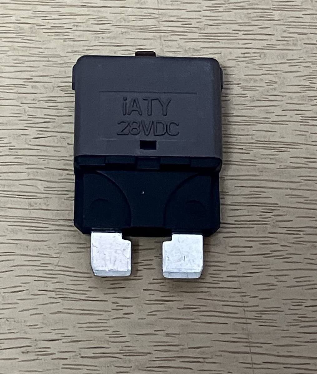 ブレーカー式ヒューズ 7.5A拍卖