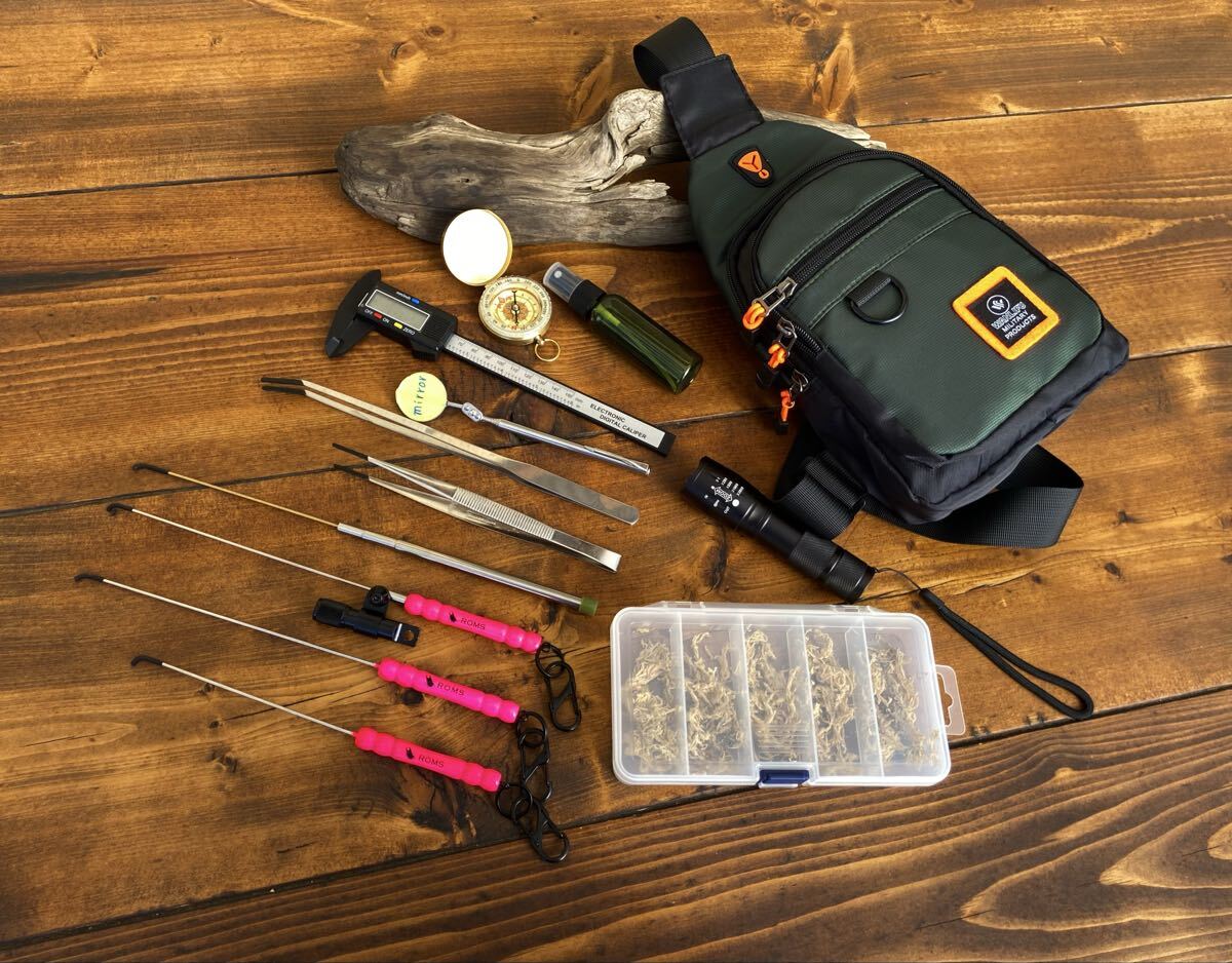 クワガタ採集セット 蛍光ピンク オリジナル掻き出し棒 デジタルノギス 採集ケース ハンドメイド 昆虫採取道具 虫除け コンパス拍卖