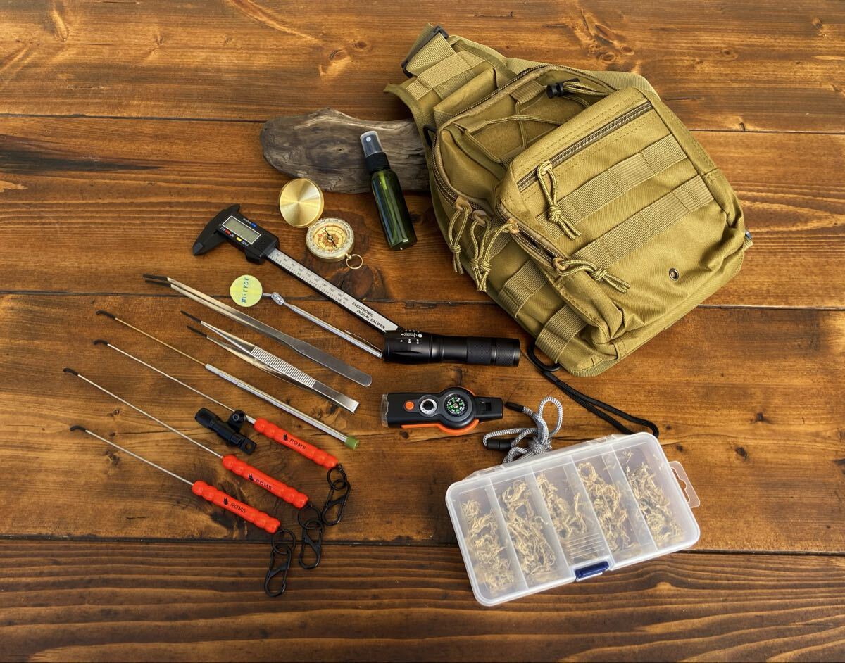 クワガタ採集セット オレンジ オリジナル掻き出し棒 デジタルノギス 採集ケース ハンドメイド 昆虫採集 コンパス 虫除けスプレー拍卖