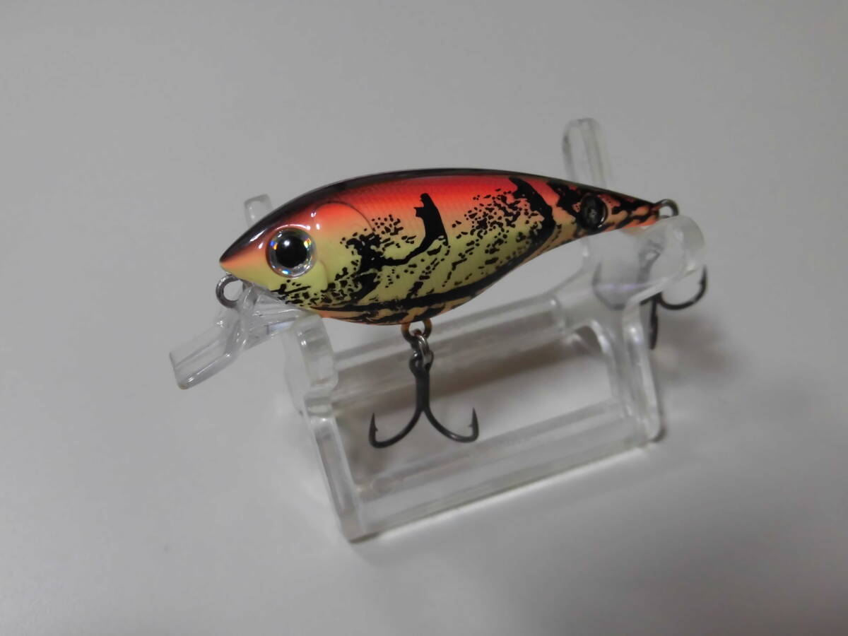 スモールマウスバス道 SmBD SP ドリフトCRNシャッド60 美品☆3拍卖