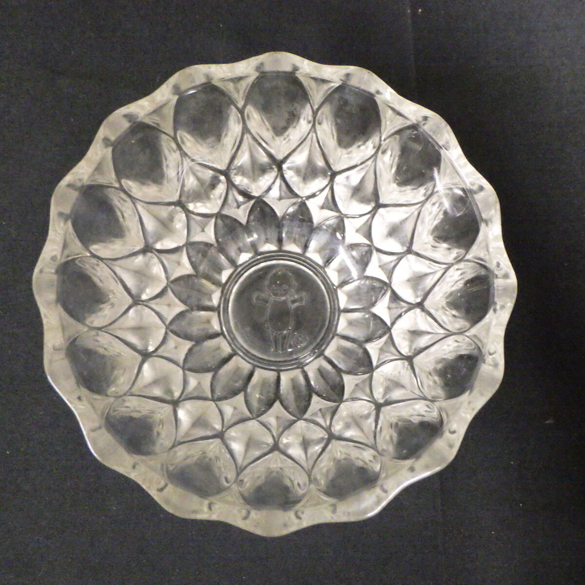 昭和 レトロ キューピー ガラス 食器 小鉢 器 容器 入れ物拍卖