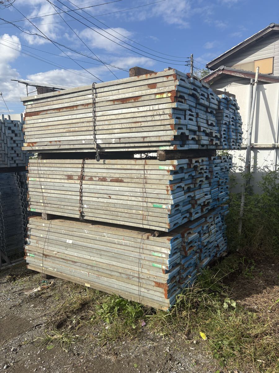 中古 鋼製足場板2m B級品(サビ有り) 相模原市発 見学引取可能 枠組み足場 ビデ DIY拍卖