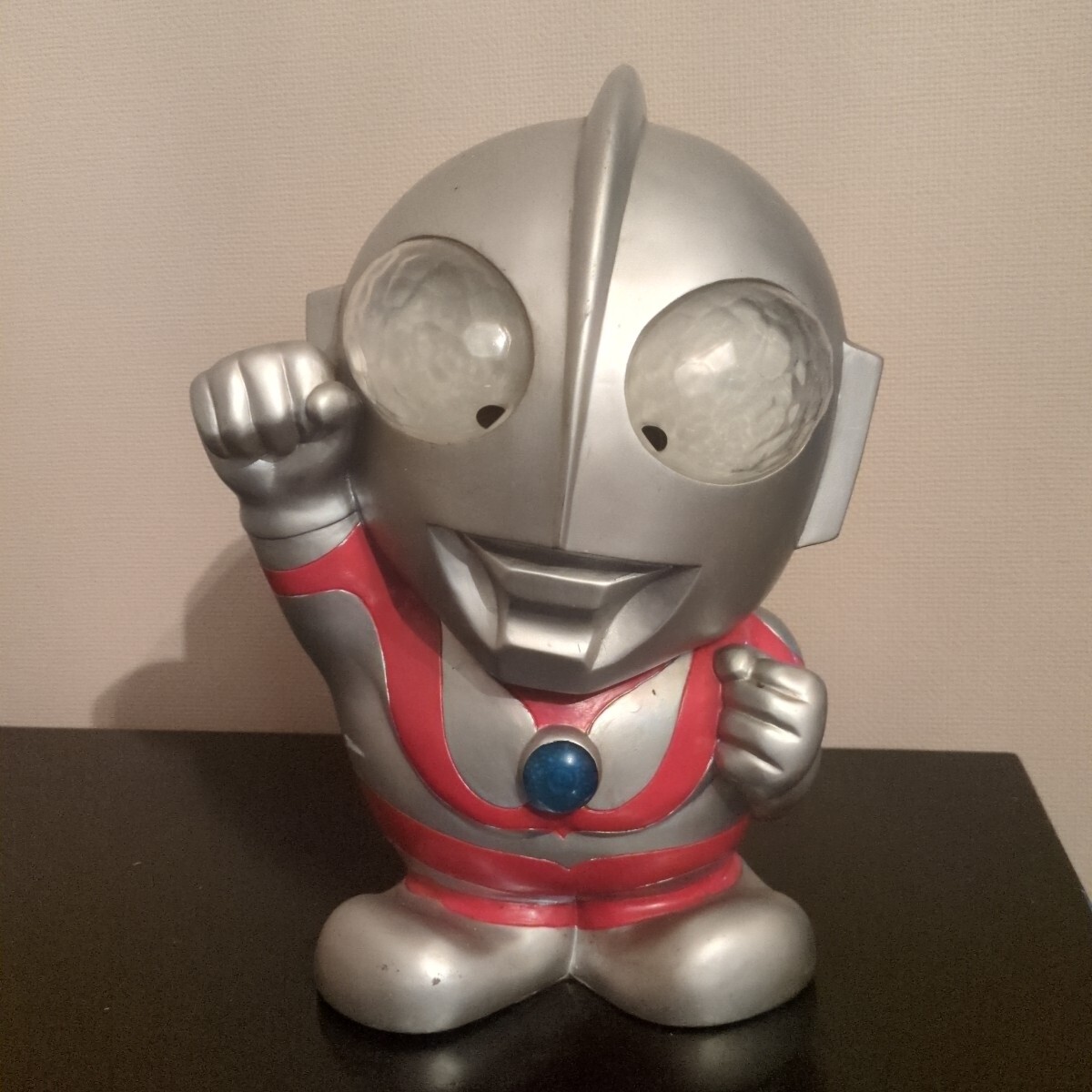 ウルトラマン貯金箱 特大 約33センチ 円谷プロ 貯金箱 ウルトラマン 当時物 レトロ フィギュア RUNA拍卖