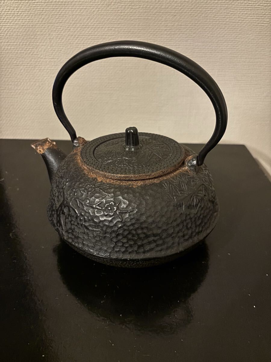 南部鉄器 鉄瓶 茶道具 鉄器 南部鉄瓶 アンティーク 急須 金属工芸 コレクション インテリア ビンテージ 茶器拍卖