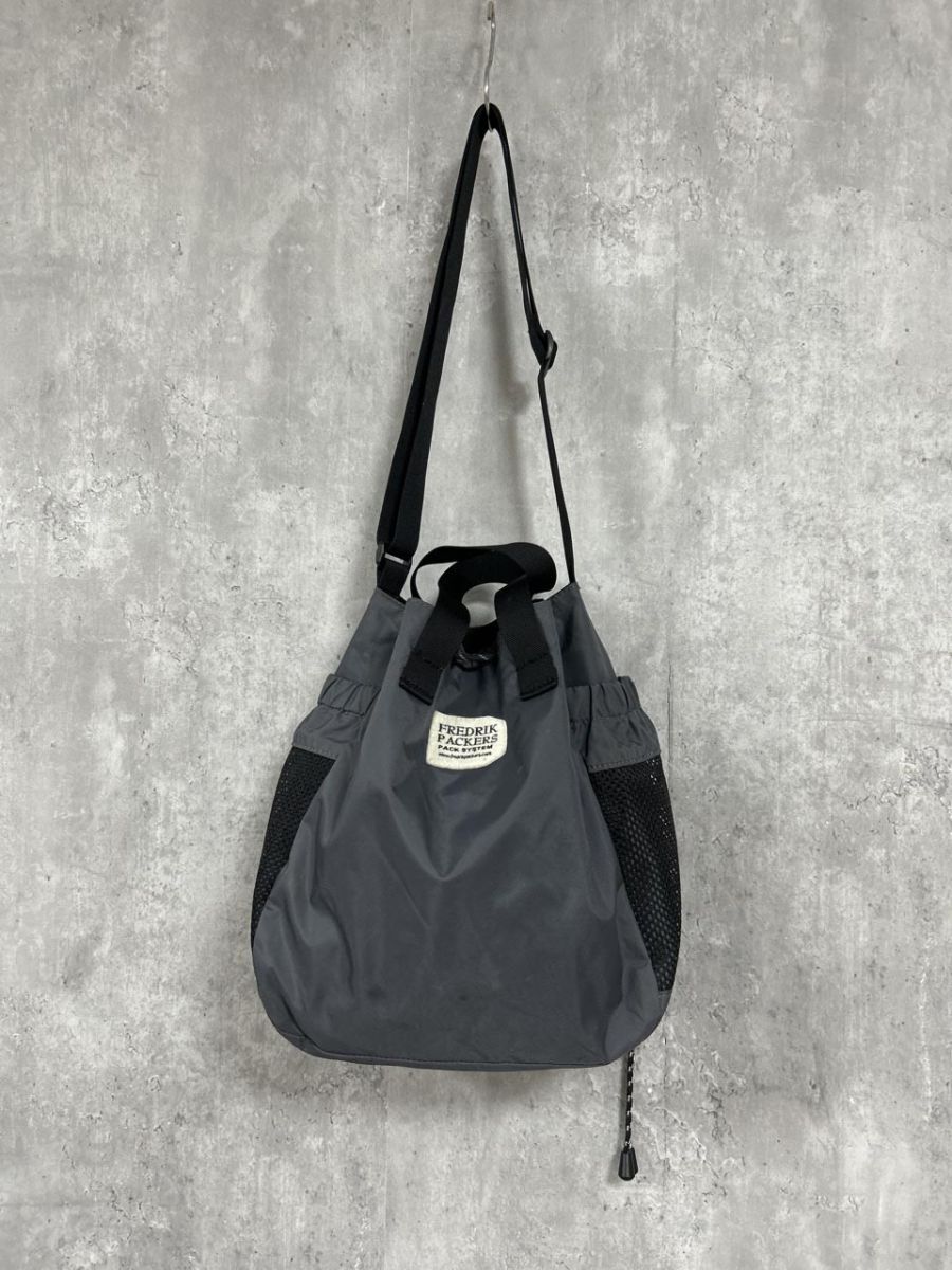 FREDRIK PACKERS フレドリックパッカーズ BLOOM SHOULDER NYLON ショルダー バッグ グレー ■■ レディース拍卖