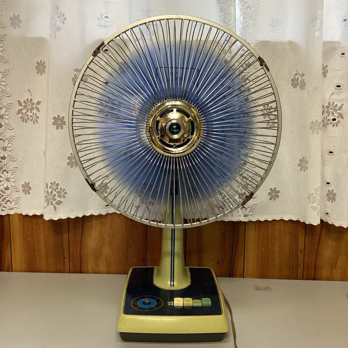 SANYO サンヨー扇風機 卓上扇 EF-6CB型 30cm羽根 ブルー 昭和レトロ アンティーク 現状品お渡し 佐川急便160サイズ発送(兵庫県発)拍卖