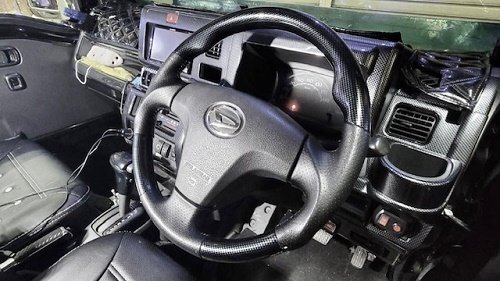 ハイゼットトラック S510P ガングリップ ステアリング カーボン調 HIJET はろーすぺしゃる ハロースペシャル ハンドル拍卖