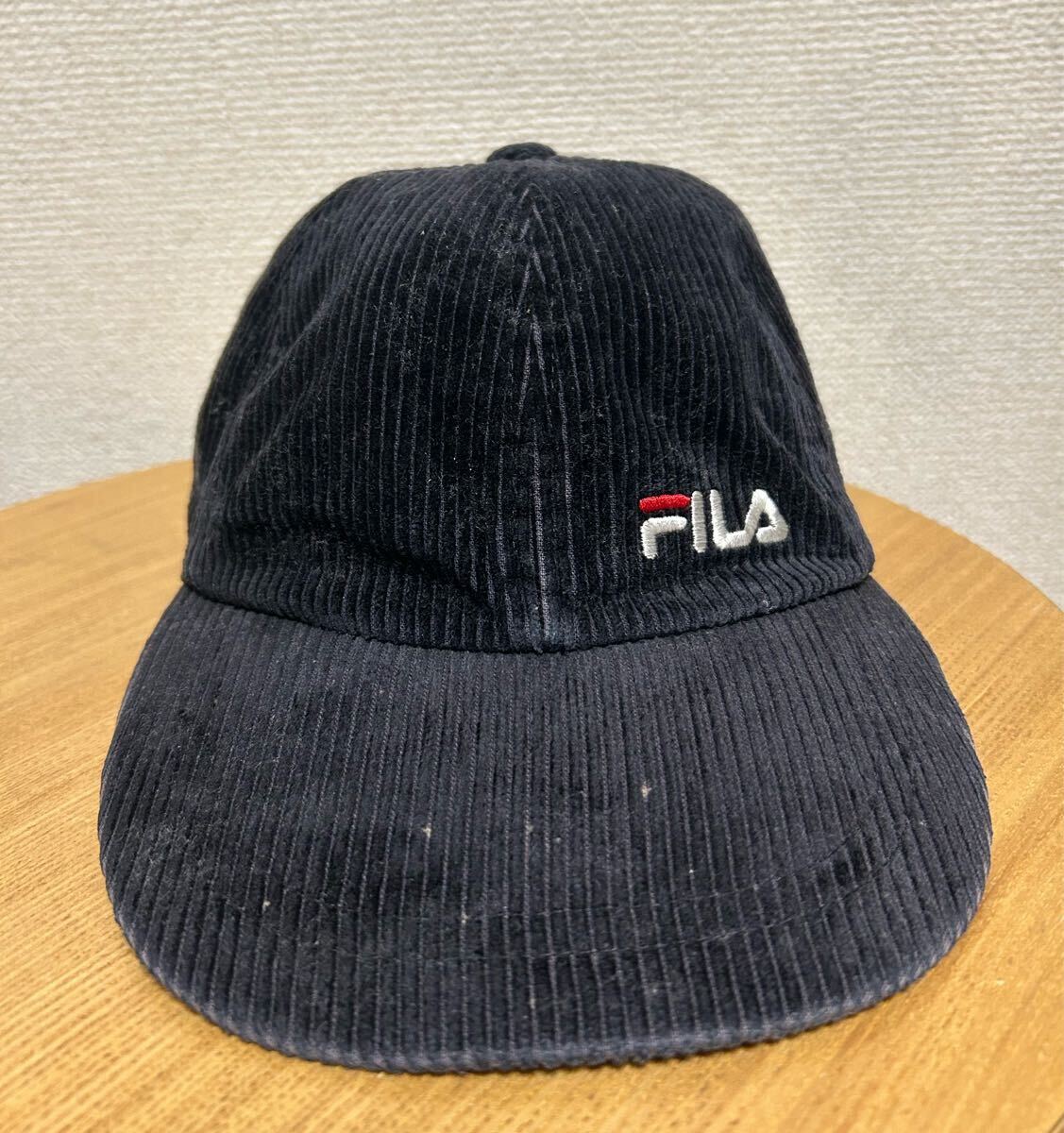 Vintage FILA フィラ コーデュロイ キャップ 帽子 黒 ロゴ刺繍拍卖