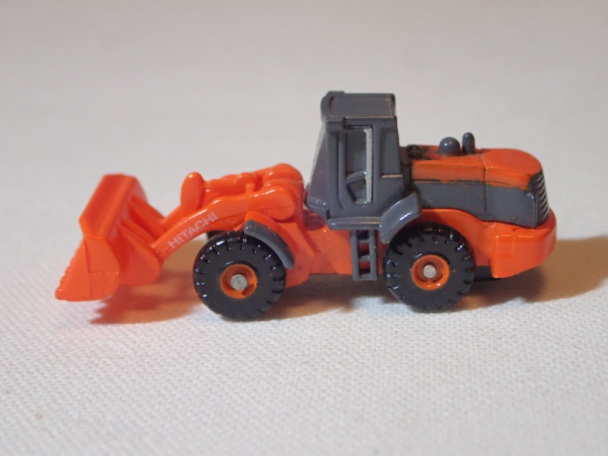 美品 メーカー不明 ユンボ 1台 アーム可動 1/150サイズ Nゲージ ストラクチャー トラック、トレーラー拍卖