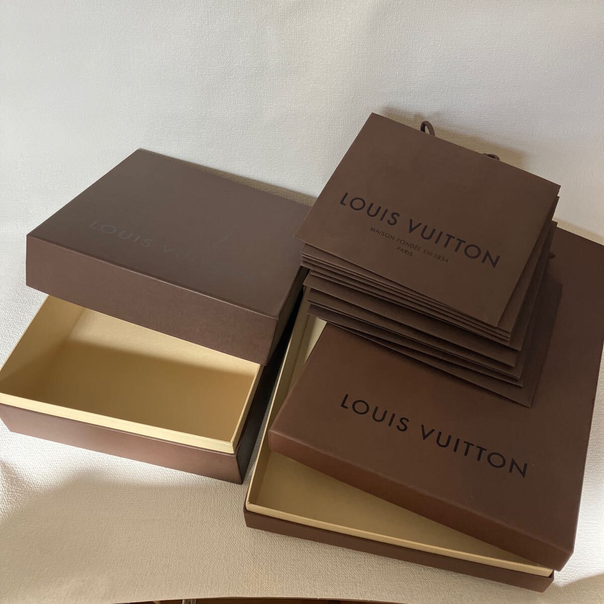 c3 100-120 LOUIS VUITTON 空箱 紙袋 ルイヴィトン ボックス ブランド ショッパーバッグ 小物入れに 傷擦れダメージあり コレクション 拍卖