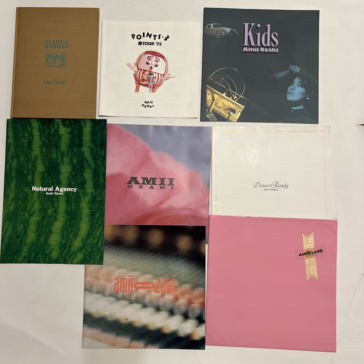 A388-80 尾崎亜美 ライブパンフレット まとめて 当時もの 希少 コレクション コンサート拍卖