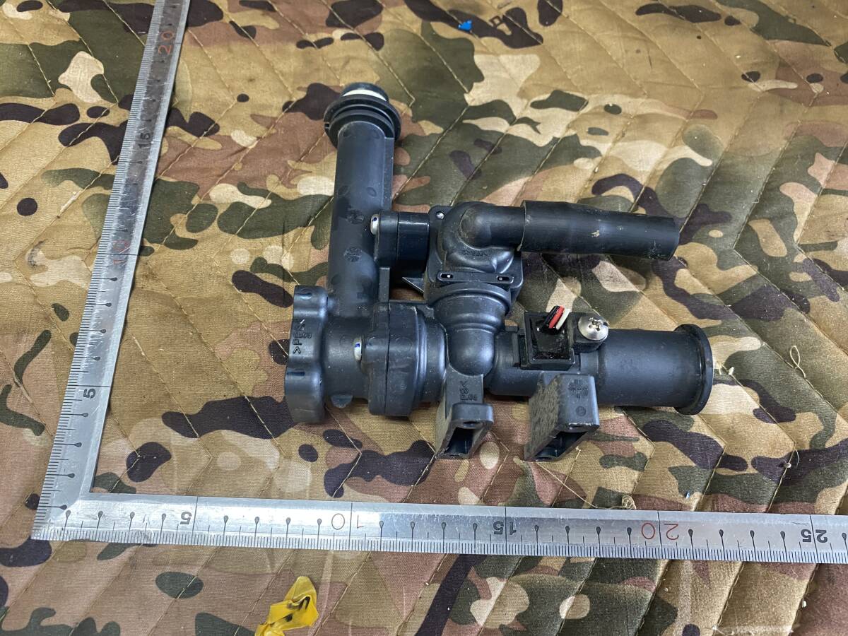 J7859 リンナイ エコキュート部品 ヒートポンプ給湯機拍卖