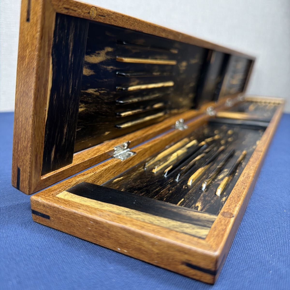 ★天然黑金檀木★ ウキ箱 浮子収納箱16本入 浮箱へらぶな用品 天然木 浮子ケース へら用品拍卖