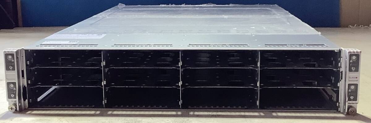 K71028309 SUPERMICRO 827-20 1点 (ヒートシンクx8基、2000W電源ユニットx2基搭載)【通電OK、複数出品】071125拍卖