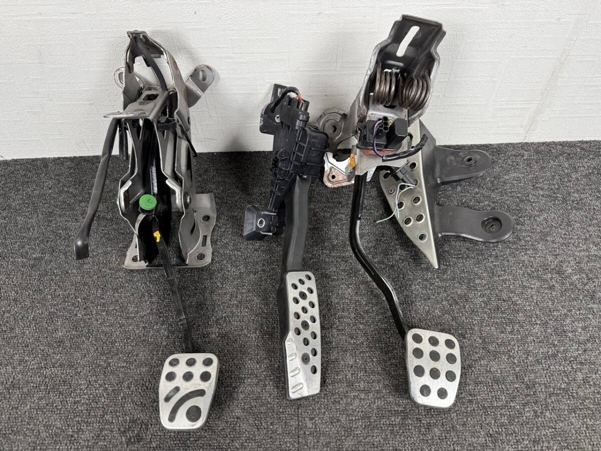 破損無し RX-8 SE3P マツダ 純正 ペダルセット アクセル ブレーキ クラッチペダル マニュアル MT拍卖