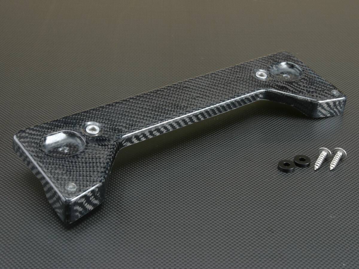 【MC前デリカD:5(CV1W、CV2W、CV4W、CV5W)専用、ROADESTも適合】X-FANG(旧名TGS)製 フロントナンバープレートホルダー カーボンTGS-LH001TC拍卖