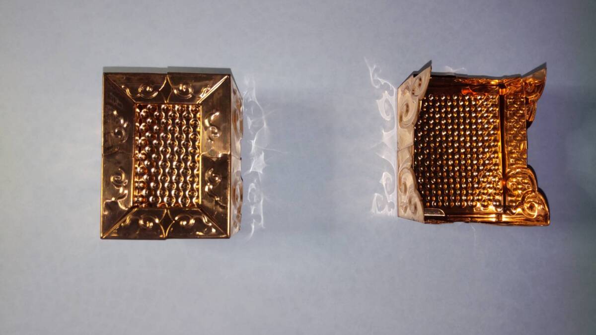 銅市金属工業㈱ ノビール1型① 化粧タル木万能木口 【未使用】100個 最小寸法1,4寸×1,9寸 最大寸法1,9寸×2,5寸 銅板 和風建築拍卖