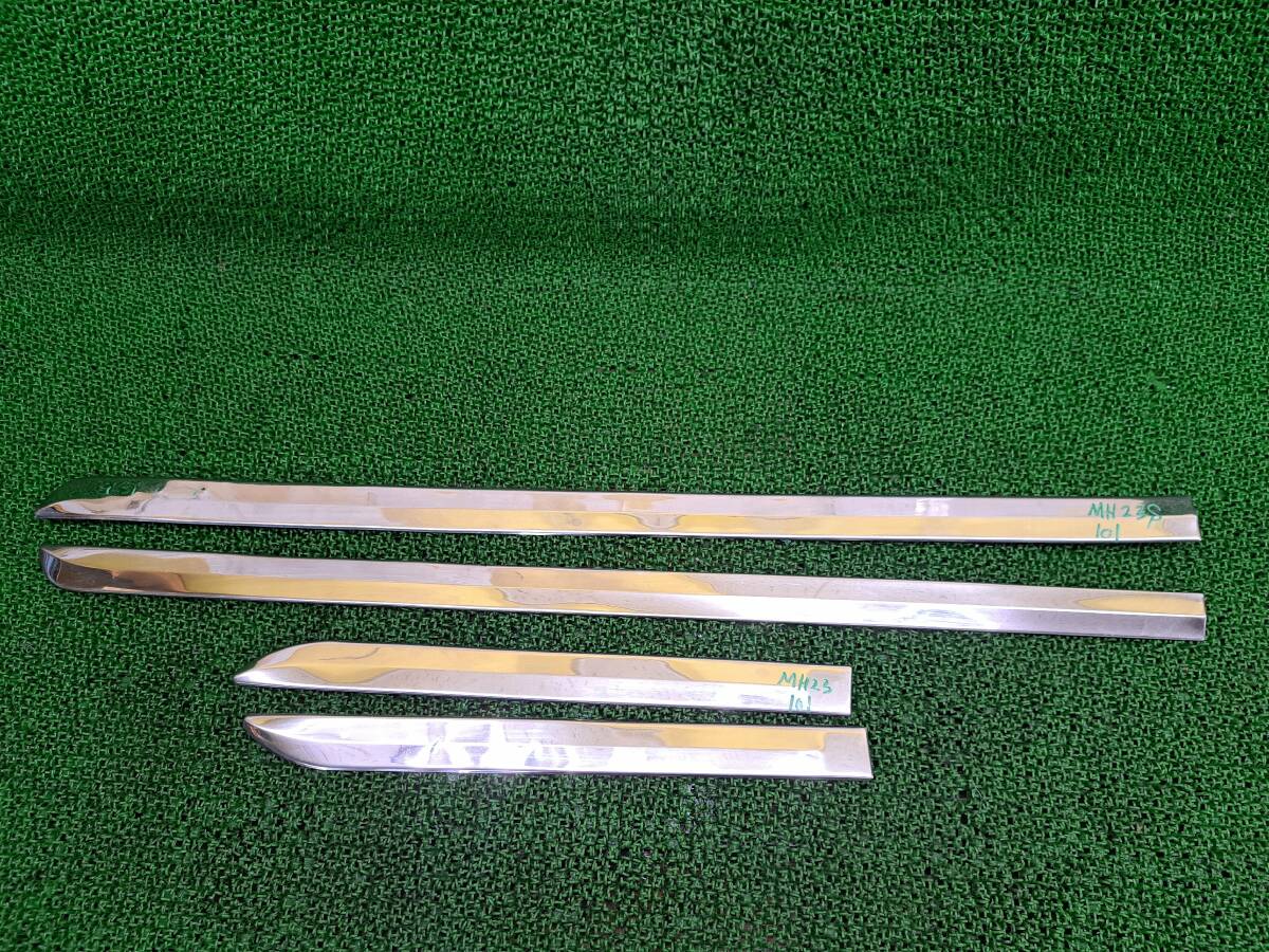 101 スズキ ワゴンR MH23S 取り外し メッキ モール 4点セット拍卖