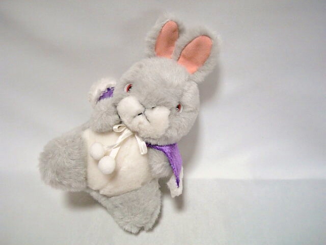 ◆ピーナッツクラブ うさぎ ぬいぐるみ◆グレーの毛並み 紫マント◆PEANUTS CLUB◆拍卖