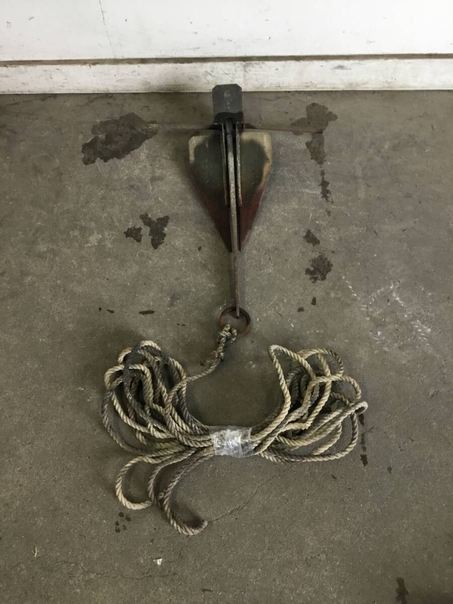 △ y ① 岐阜発/ アンカー/ ダンフォース型/ ボート/ 小型船舶用/ イカリ/ おもり/ スチール製/ 5.6kg/ 現状品/ 管02s/ R7.10/21 △拍卖