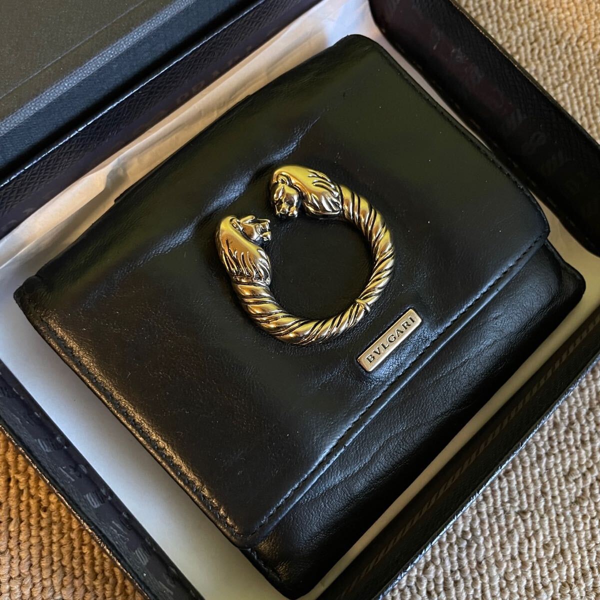 一円 美品 ブルガリ BVLGARI ビーゼロ 財布 コンパクト 二つ折り レアモデル ブラック拍卖