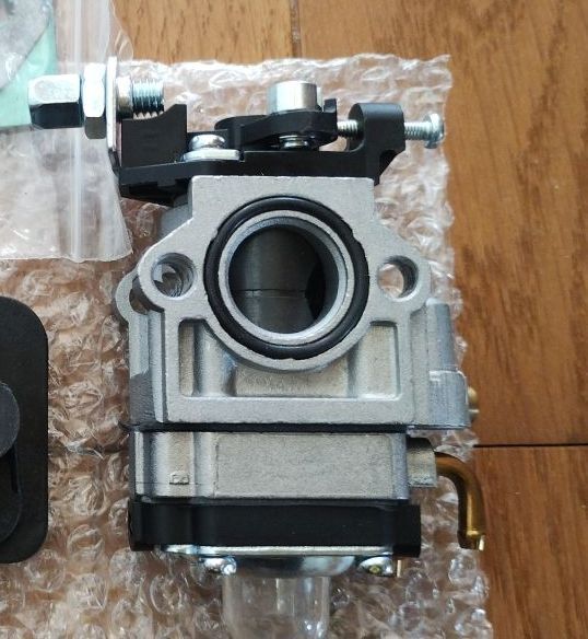 新品 キャブレーター 25cc 26cc 28cc 30cc 31cc 32cc 33㏄ 三菱 ゼノア 草刈機 丸山 BIG M ワルボロ キャブ エンジン BC2300 2300拍卖