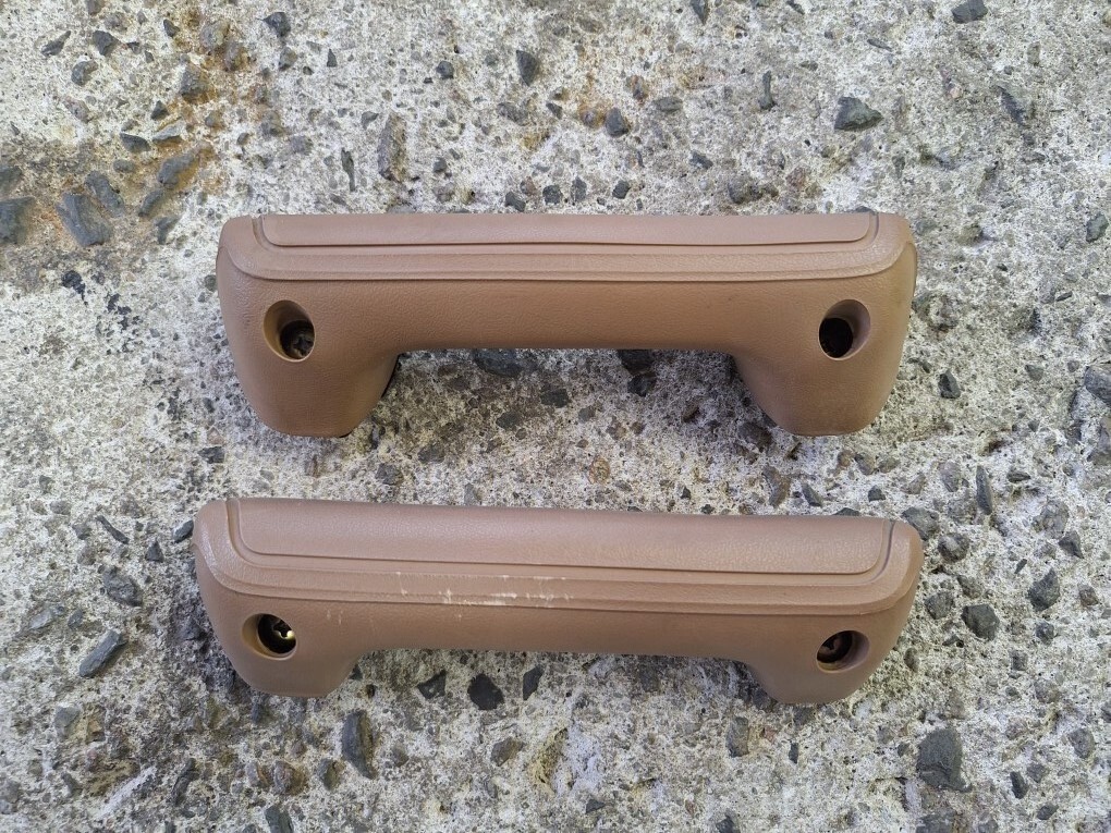 KE70 カローラ リアアームレスト(左右)No.32拍卖