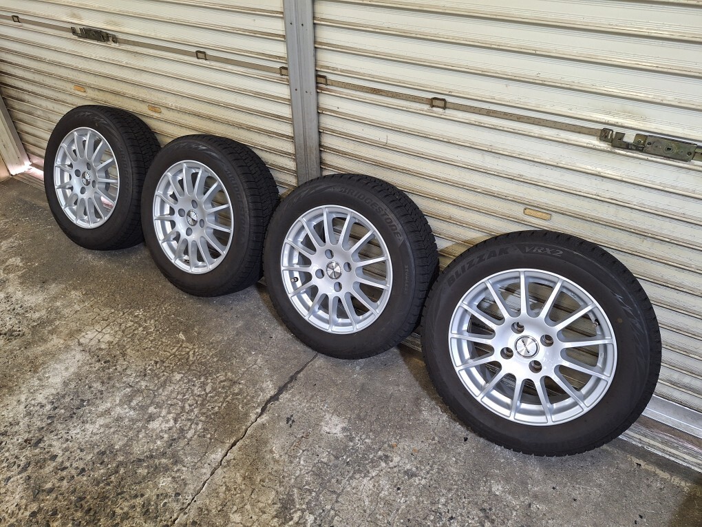 プジョー用 15インチ スタッドレスタイヤ(BLIZZAK VRX2)付 4本 No.mac拍卖