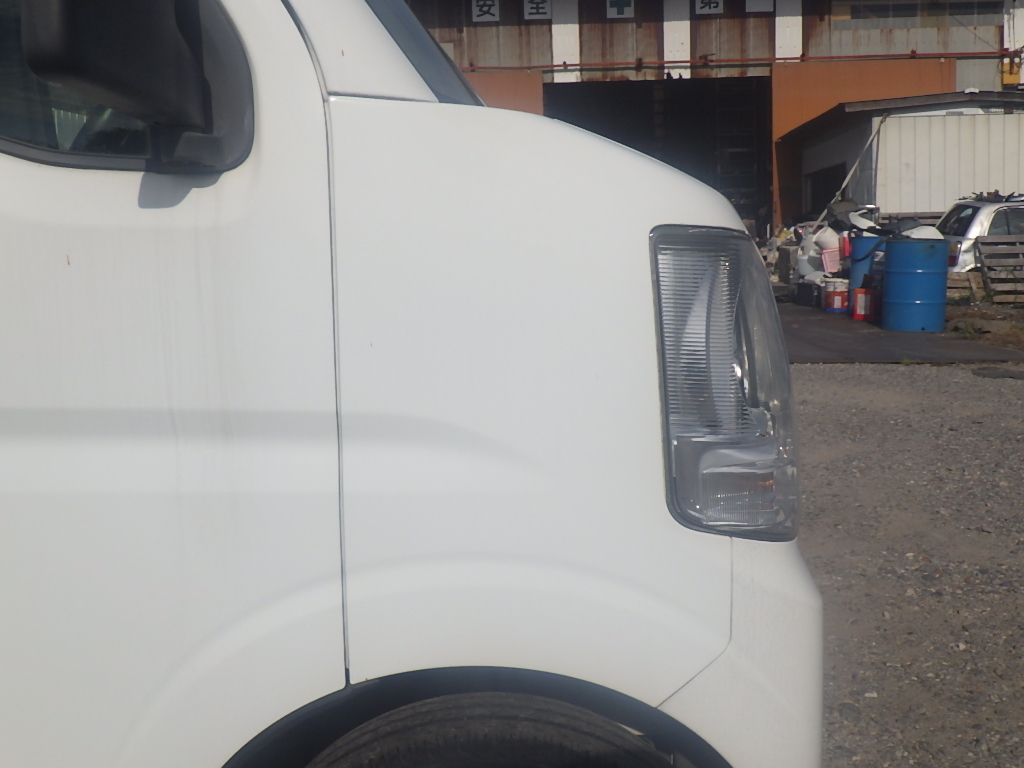 スクラム DG17V エブリィ DA17V 右 フェンダー 白 26U 拍卖