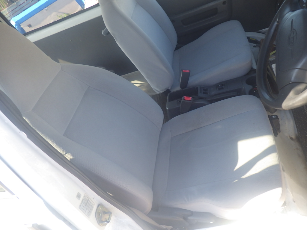 サンバー TV1 TV2 運転席シート ドライバーシート拍卖