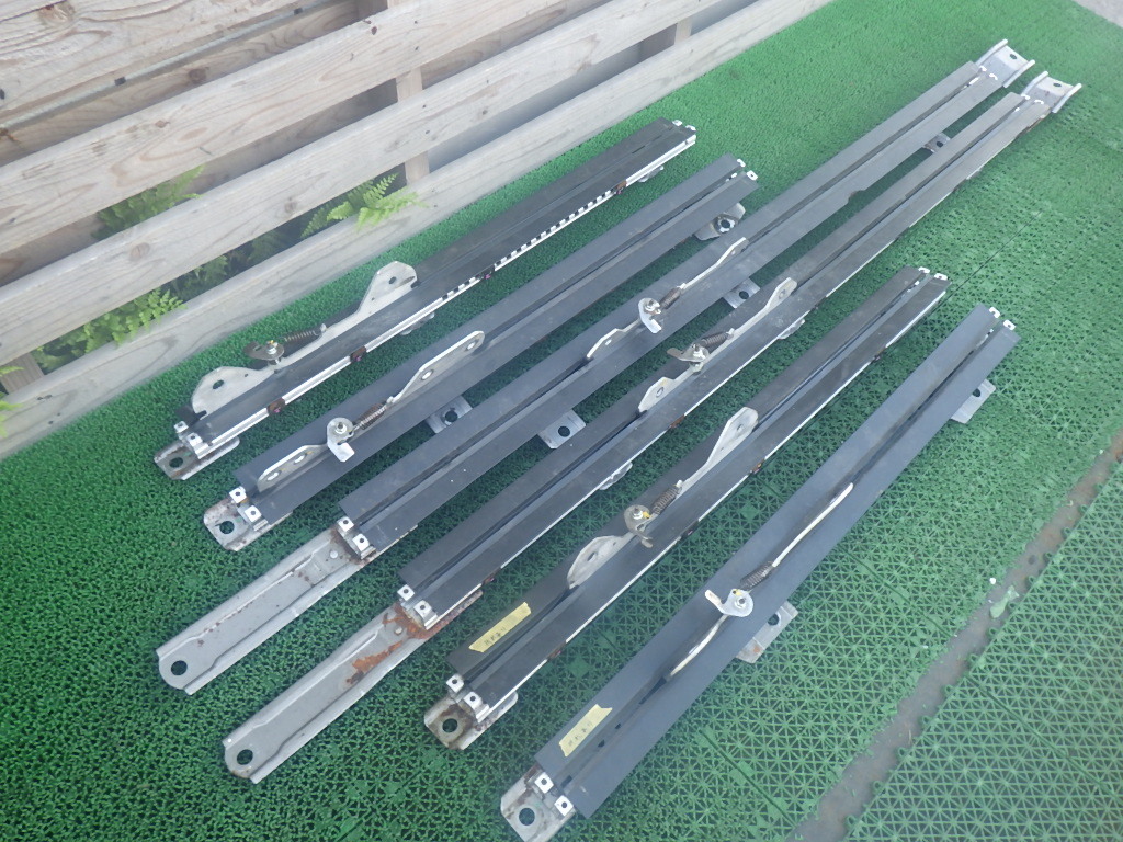 セレナ ハイウェイスター HFC26 シートレール拍卖