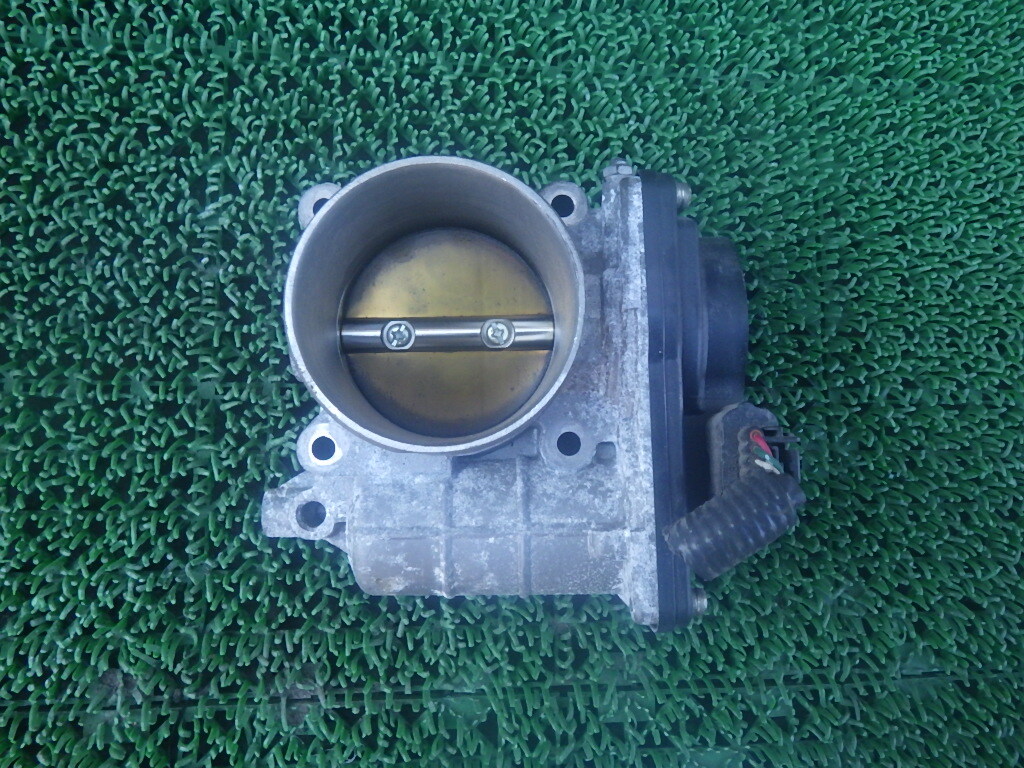 セレナ HFC26 スロットルボディ拍卖