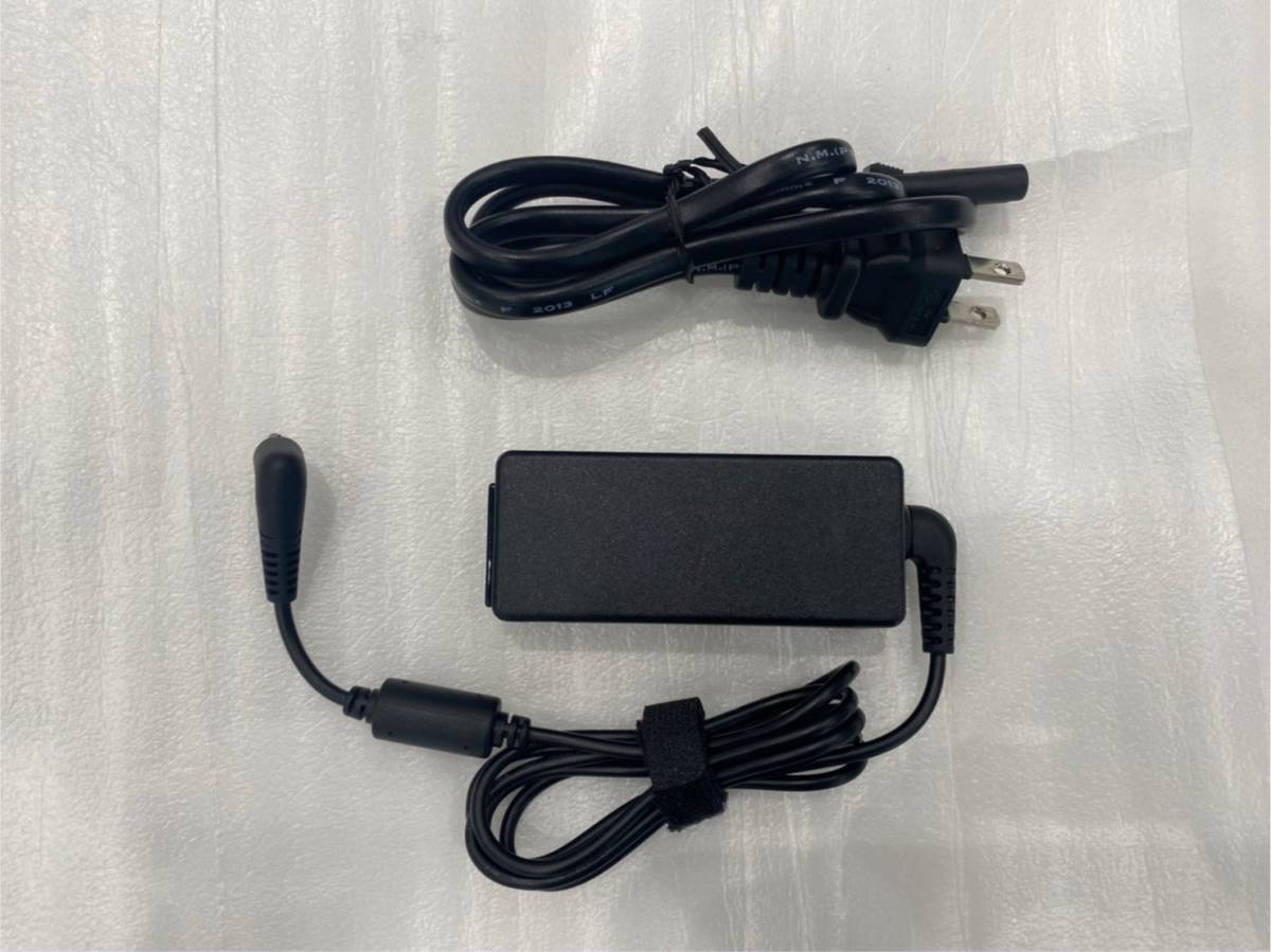 富士通製 Panasonic ACアダプター プライベートビエラ用 SAE0015 互換品 代替品 UN-10T7/UN-10T8/UN-15T7/UN-15T8など拍卖